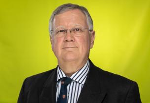 Picture of Roger Buston